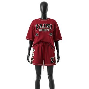 Conjunto de Camiseta y Pantalones Cortos Extra Grandes para Mujer, Jersey de Algodón Premium de 240 GSM, Tacto Suave, Panel Lateral con Logotipo Personalizado Bordado - Product Image 1