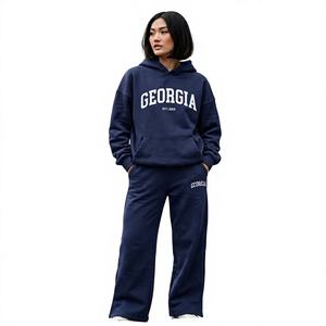 ชุดเซ็ตเสื้อฮู้ดดี้ลายกราฟิก ALASKA สีชมพูสดใส และกางเกงขายาวทรงหลวม สไตล์ลำลองสำหรับผู้หญิง - Product Image 5