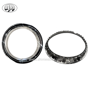 Système de fixation à visser pour enjoliveur de roue universel A+ de 14 pouces, en acier chromé poli, modèle TAIWAN - Product Image 2