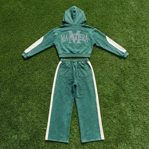 Ensemble de survêtement deux pièces pour femme avec sweat à capuche court zippé color block et pantalon de survêtement large orné de strass - Product Image 6