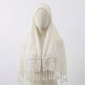 Voiles et châles en coton doux ethnique de haute qualité, imprimé feuilles, 85x180 cm, couleur personnalisée, hijab en voile avec pompons en dentelle - Product Image 1