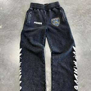 Ensemble de survêtement streetwear vintage délavé à l'acide noir avec fermeture éclair intégrale, pantalon évasé et sweat à capuche pour homme - Product Image 6