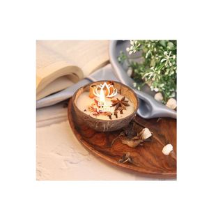Vela de Cera de Coco y Soja Orgánica Hecha a Mano, Ecológica, en Recipiente de Concha, Ideal para Bodas, Banquetes, Fiestas y Decoración de Mesa - Product Image 1