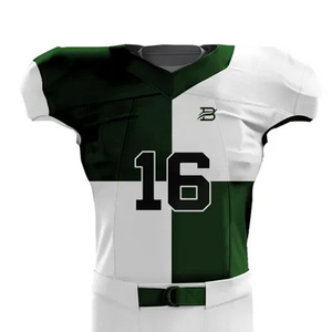 Maillot vert et blanc avec le numéro 16 et pantalon blanc, vêtements de sport, matière douce, tenue de performance, uniforme de football américain - Product Image 3