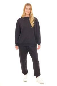 Sudadera de algodón 100% suave al tacto con logo frontal para mujer, de manga larga, ideal para entrenamiento y gimnasio, color negro, superventas de invierno. - Product Image 3