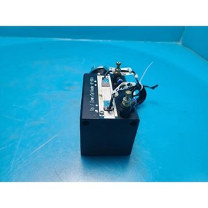 Cilindro neumático de elevación/descenso Lam Research 2300v2 Assy1 usado tal como está, piezas de equipos semiconductores Legacy - Product Image 1