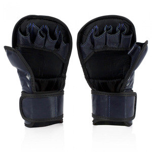 Gants de MMA officiels Fairtex ONE Championship en cuir premium pour grappling, entraînement et frappe, à doigts ouverts - Product Image 2