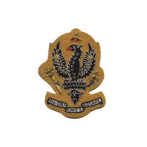 Badges de blazer de club professionnels faits main de bonne qualité, brodés à la main au fil de bouillon, personnalisables, en toile, à bas prix - Product Image 1