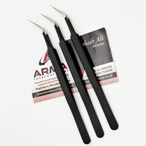 Pinzas para Extensión de Pestañas Ecológicas con Punta Larga Aislante de 45 Grados, Recubrimiento en Polvo Negro, Sostenibles, con Etiqueta Privada - Product Image 5
