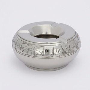 Cendrier en aluminium anodisé avec logo personnalisé, vente en gros, cendrier rond en métal rose doré pour cigarettes et cigares, pour hôtel, bar, table, maison - Product Image 5