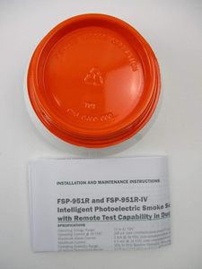 หัวเซ็นเซอร์โฟโตอิเล็กทริก Notifier FSP-951R พร้อมรีโมททดสอบ ควบคุมความปลอดภัย การสื่อสาร I/O 16V 1 I/O สีขาว - Product Image 1
