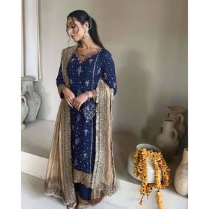 Conjunto de Chifón de Diseñador con Top, Pantalón y Dupatta para Fiestas - Product Image 6