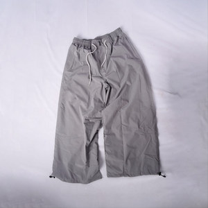 Pantalones Unisex Grises con Cordón, Transpirables, de Poliéster, Ropa Casual para Adultos - Product Image 1