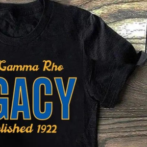 T-shirt Sigma Gamma Rho Legacy noir à manches courtes avec motif graphique, vêtement de sororité grecque personnalisé, tenue décontractée d'été - Product Image 4