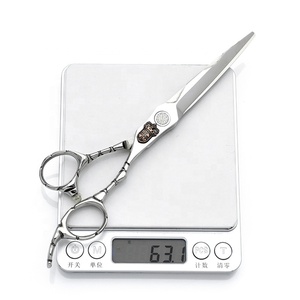 Ciseaux de barbier professionnels de qualité supérieure, 6 pouces, en acier inoxydable 440C, pour droitiers, pour coiffeurs professionnels - Product Image 5
