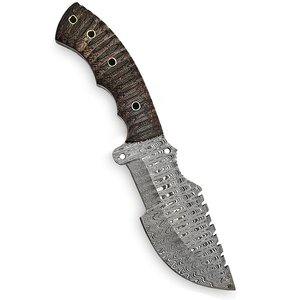 Couteau Tracker en Acier Damas Personnalisé, Lame Serrée, Lame Fixe, Outil de Survie pour le Camping et la Chasse - Product Image 6