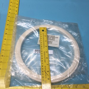 LAM 716-011624-005 RinG, Aislador, Inferior - Equipo y Piezas de Semiconductores de Confianza de Tradicción Global - Product Image 3