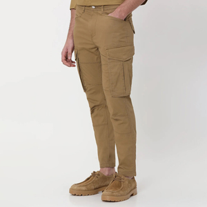 กางเกงคาร์โก้ลำลองผู้ชาย ทรงเข้ารูป สไตล์ทันสมัย มีกระเป๋าอเนกประสงค์ เอวกลาง ปิดด้วยกระดุม เหมาะสำหรับกิจกรรมกลางแจ้ง - Product Image 3