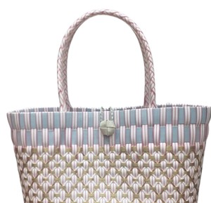 Sac et sac à main élégants pour femmes, en cordon plastique tissé de couleur douce, design nouveau, faits à la main, pour l'été, la plage et les vacances. - Product Image 4