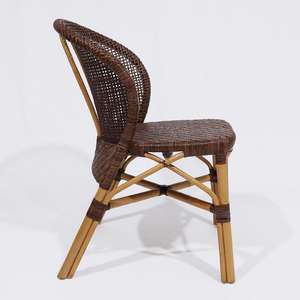 เก้าอี้รับประทานอาหารหวายธรรมชาติสไตล์โมเดิร์น พร้อมพนักพิงและฐานไขว้ น้ำหนักเบา ทอมือจากหวาย เหมาะสำหรับร้านอาหารและคาเฟ่ - Product Image 2