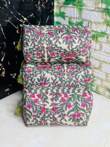 Ensemble de trousses de maquillage matelassées légères faites à la main avec fermeture éclair, en coton à imprimé floral, sac cosmétique de voyage, organiseur de toilette, magnifique cadeau - Product Image 4