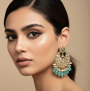 ต่างหูประดับเพชรโมอิสซาไนต์คุณภาพเยี่ยมเคลือบทองสุดหรูสำหรับผู้หญิงและเด็กผู้หญิง เหมาะสำหรับงานกลางคืนและงานปาร์ตี้ - Product Image 3