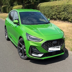 F0CUS 2.3T ST HATCHBACK 2023 EN BON ÉTAT - Product Image 1