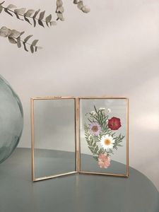 Home Decor Glass & Metal Hanging & Table Top Picture <b>Frame</b> for <b>Wall</b> Decoration, with 2 Sides Glass Customised Decorative <b>Frames</b> - Product Image 4