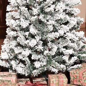 Albero di Natale Artificiale Douglas Fir Sottile Pre-Illuminato da 2,3 m, Realistico con 350 Luci LED e 641 Punte, Effetto Neve - Product Image 3