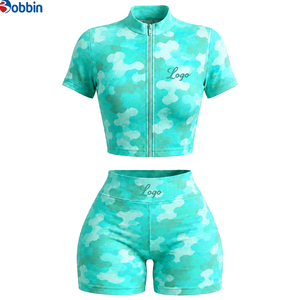 Conjunto Deportivo de 2 Piezas de Camuflaje Personalizado para Mujer, Top Corto con Cremallera de Manga Corta, Pantalones Cortos de Cintura Alta, Transpirable y Elástico, Primavera Verano - Product Image 2