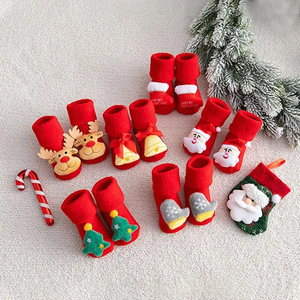 Chaussettes de marche tricotées pour bébé, motif renne de Noël rouge, Père Noël et étoile, antidérapantes, pour 0,5-3 ans, usage hivernal - Product Image 4
