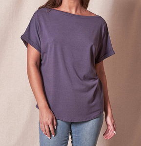 Women's V-Neck Batwing Sleeve Regular Fit 100% Polyester Casual Knitted Eco-Friendly Applique Summer T-Shirt Solid Color Red - Product Image 6