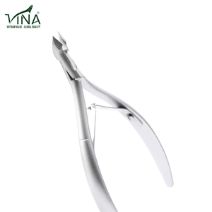 Alicate para Cutículas Profesional Vietnam Nipper VNC-07, Acero Inoxidable, Acabado Gris Mate, con Filo de Corte Afilado - Product Image 2