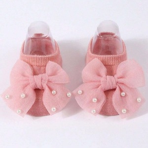 Chaussettes pour bébé roses avec nœud et perles, tricotées, antidérapantes, décontractées, pour nouveau-né, printemps, respirantes, en coton biologique - Product Image 1