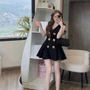 Robe longue élégante en soie unie pour femme, à manches courtes, alliant parfaitement élégance, confort et polyvalence pour toutes les occasions. - Product Image 2