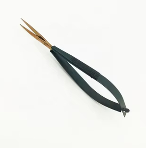 กรรไกรตัดขนาดเล็ก Castroviejo รุ่น Premium Gold Tip ขนาด 11 ซม. เคลือบสีดำ สำหรับงานจักษุวิทยาและศัลยกรรมขนาดเล็ก สำหรับผู้ผลิต - Product Image 5