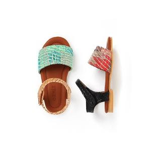 Sandales en cuir de qualité supérieure de style coréen OZKIZ F10 pour filles de 2 à 7 ans, mode enfantine en gros pour l'été - Product Image 1