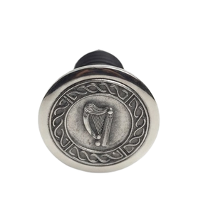 Tapón de Botella Moderno de la Mejor Calidad, Tapón de Botella de Vino de Metal, Acabado Plateado Moderno, Cierre Hermético para Botellas de Vino - Product Image 5