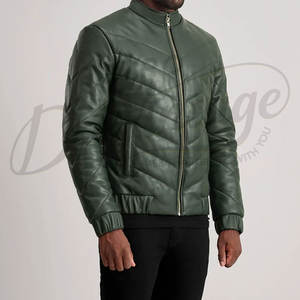 Veste matelassée en cuir vert foncé pour homme, design chevron, coupe ajustée, col montant, en similicuir, chaude et rembourrée pour l'hiver - Product Image 4