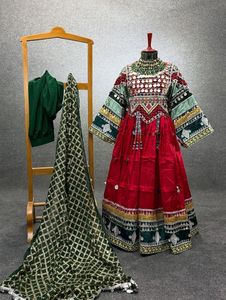 Vestido Maxi Boho de Terciopelo con Cuello Alto, Manga Farol, Bordado con Cuentas, Patrón Geométrico, Corte en A, Holgado, para Fiestas y Uso Casual - Product Image 4