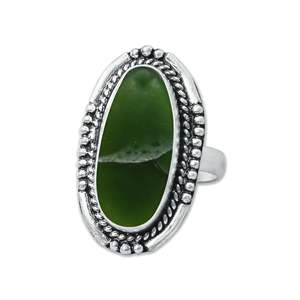 Bague vintage en jade néphrite de bonne qualité, faite à la main, en argent sterling 925 massif, design de créateur, grande taille, cadeau d'anniversaire pour elle - Product Image 1