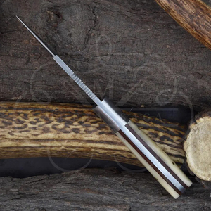 Couteau de chasse Damas avec manche en os de bœuf et étui de cowboy - Product Image 5