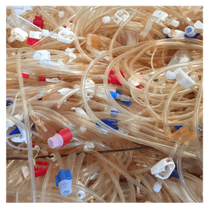 Déchets de tubes médicaux en PVC post-consommation, triés et propres, provenant de l'industrie de la santé - Product Image 3