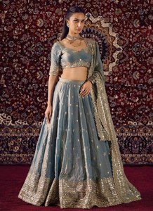 Conjunto de Lehenga Semisellado de Seda Fandy Premium con Bordado de Dori, Zari y Lentejuelas - Product Image 1