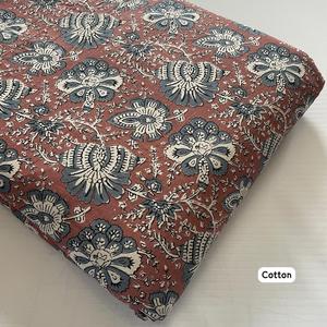 Tissu en coton imprimé floral écologique de qualité supérieure pour la décoration intérieure – Achetez en gros directement auprès d'un fournisseur indien - Product Image 5