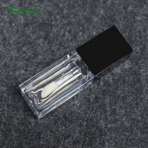 Tube carré personnalisé de 11 ml grande capacité pour brillant à lèvres, noir brillant, avec applicateur transparent, flacon pour fond de teint et contouring, pour cosmétiques - Product Image 3