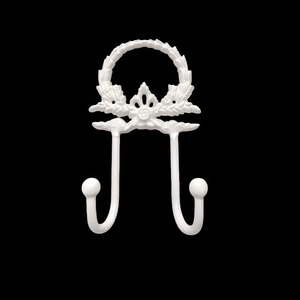 ตะขอแขวนผนังสำหรับร้านขายเสื้อผ้า ตะขอแขวนผ้า ตะขอแขวนเสื้อโค้ท ตะขอแขวนผนังแบบมีหูจับคู่ ดีไซน์โดดเด่น ผลิตจากอะลูมิเนียมเคลือบสีขาวด้วยวิธีพ่นสีฝุ่น - Product Image 1