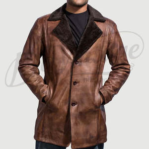 เสื้อโค้ทหนังแท้สีน้ำตาลวินเทจพรีเมียมสำหรับผู้ชาย - แจ็คเก็ตหนังแกะสำหรับฤดูหนาวความยาวปานกลางพร้อมปกขนเฟอร์เทียม - Product Image 1