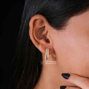 Pendientes de Aro de Lujo en Oro Amarillo de 14K con Moissanita de Corte Redondo para Mujer, 1.04ct, 66 Piedras, Regalo de Joyería para Aniversario - Product Image 6