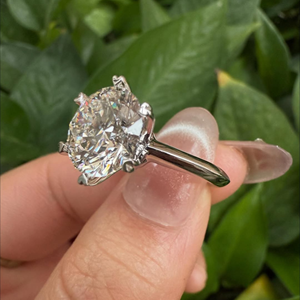 แหวนแต่งงานงานหมั้นทันสมัยประดับเพชรซิร์คอนคุณภาพสูง 5 กะรัต ชุบทองคำสีกุหลาบ ราคาโรงงาน เจียระไนทรงกลมอย่างดี - Product Image 4